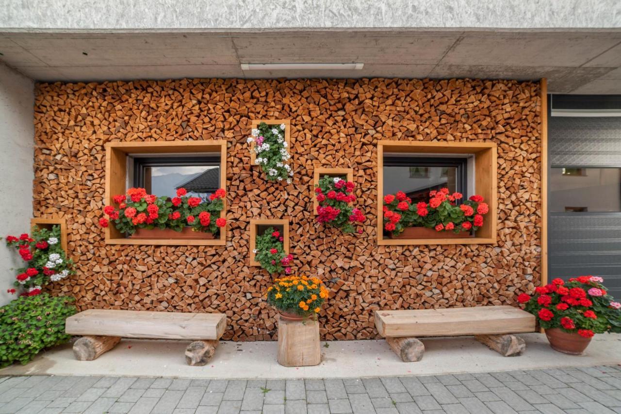 Tonigbauernhof Blumenwiese Schenna Εξωτερικό φωτογραφία